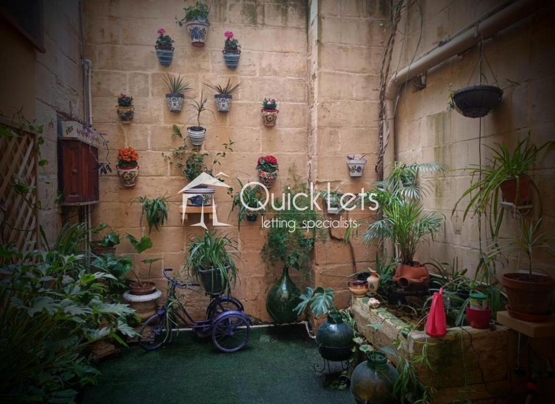 Studio Apartments in Rabat - REF 86070 — QuickLets