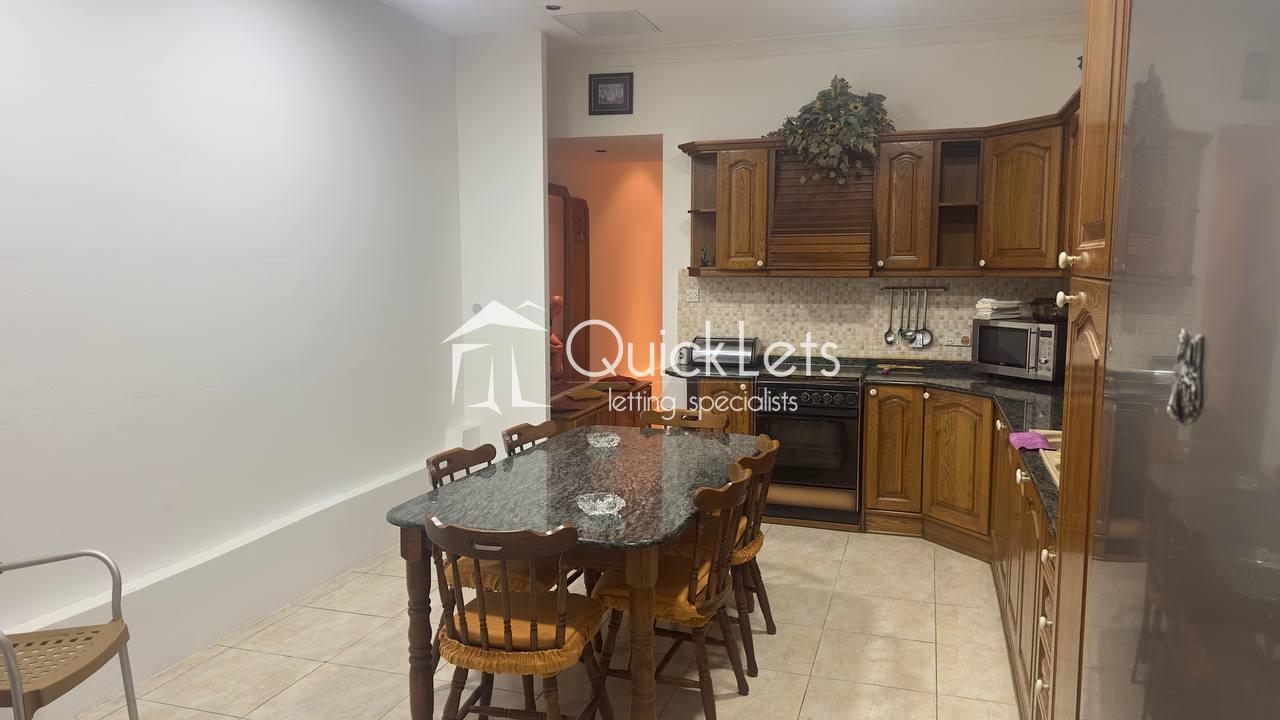 Maisonettes in Msida - REF 87354 — QuickLets