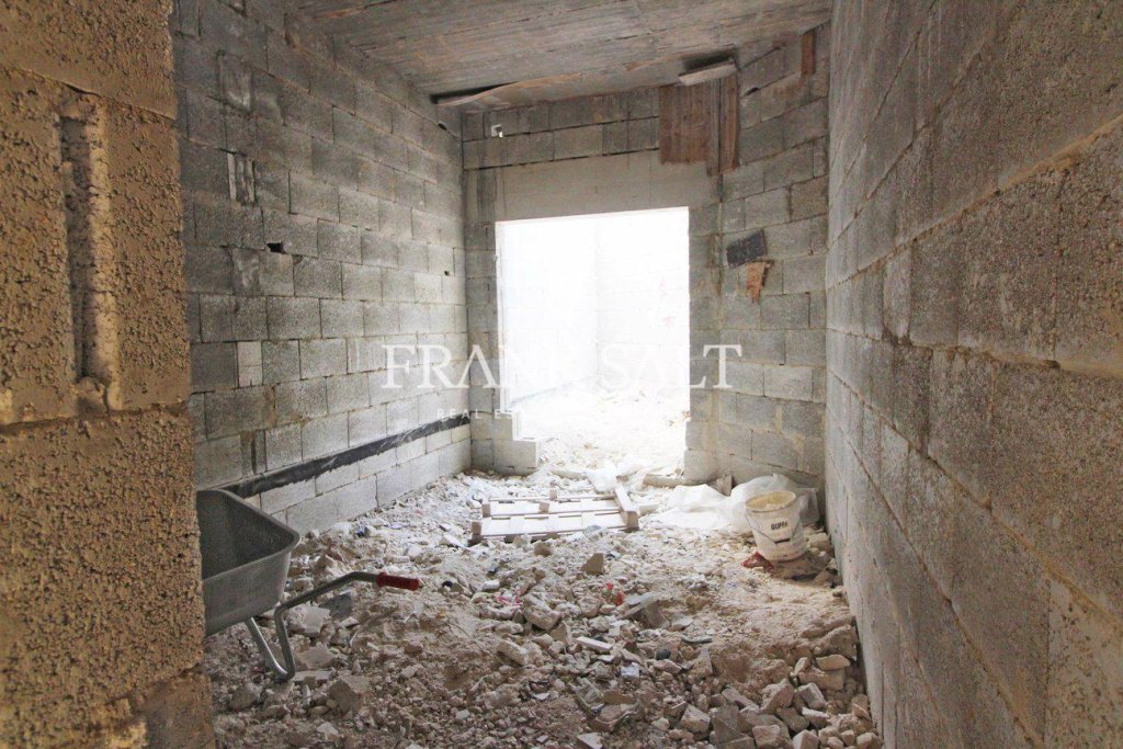 Birzebbugia, Maisonette — Frank Salt Real Estate