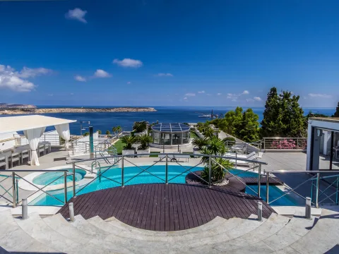 5 bed Selection in Best — Malta Sotheby's International Realty
