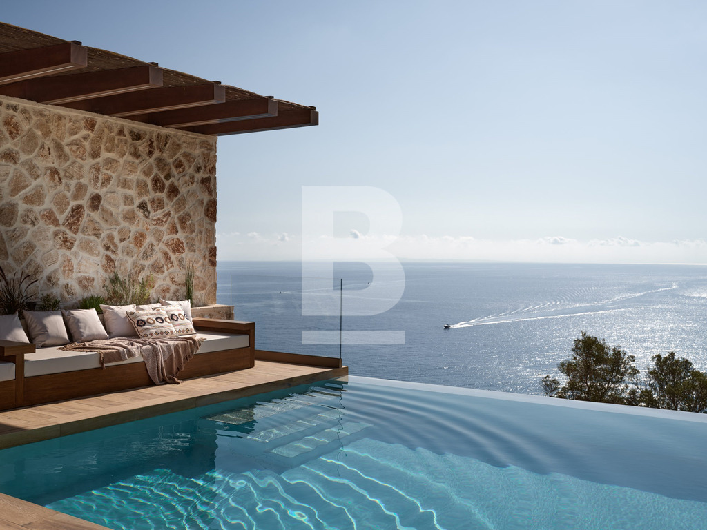 5 bed Villa for Sale in Birzebbugia — Belair Property