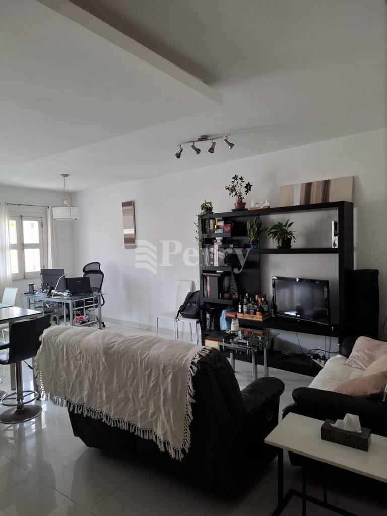 Sliema Apartment — Perry Estate Agents