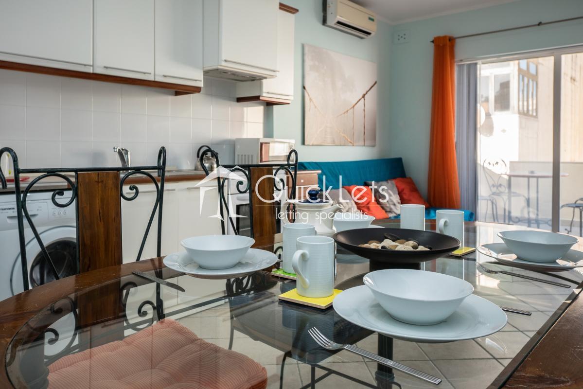 Penthouses in Sliema - REF 81881 — QuickLets