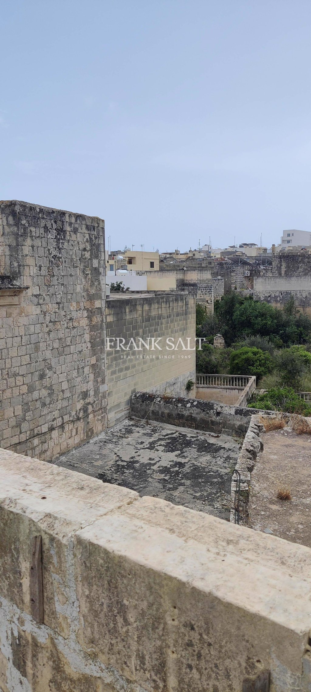 Qormi, Townhouse — Frank Salt Real Estate