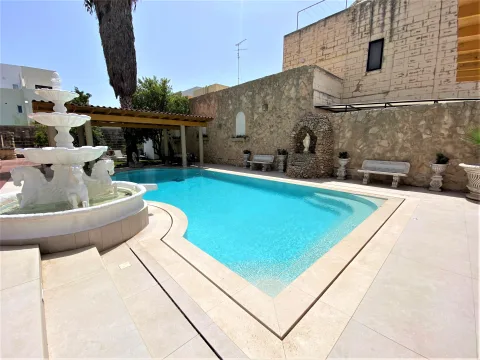 4 bed Villa in Attard — Malta Sotheby's International Realty