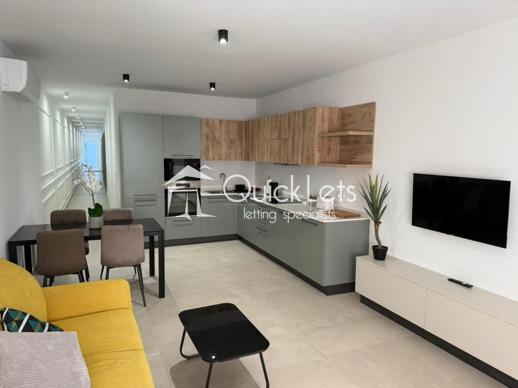 Maisonettes in Mellieha - REF 88185 — QuickLets