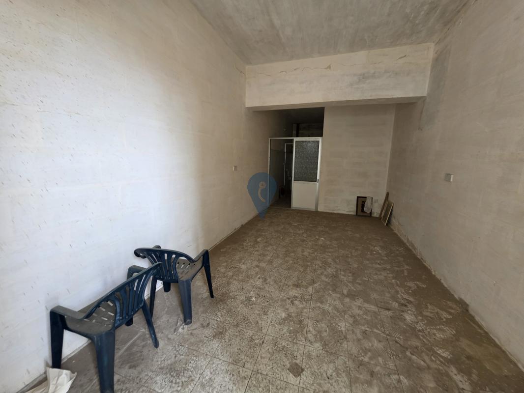 Retail / Shops / Clinics in Bugibba - REF 89115 — Zanzi Homes