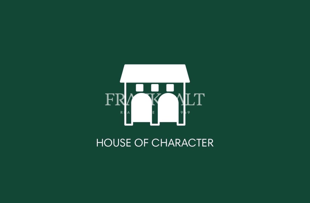 Qormi, House of Character — Frank Salt Real Estate