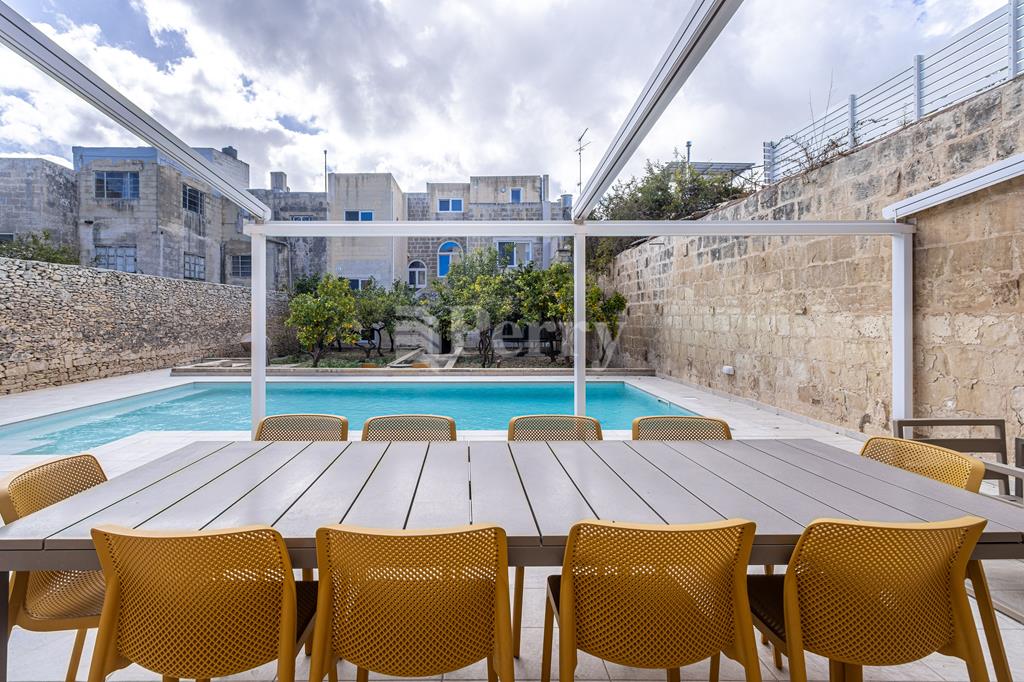 Santa Venera House of Character — Perry Estate Agents