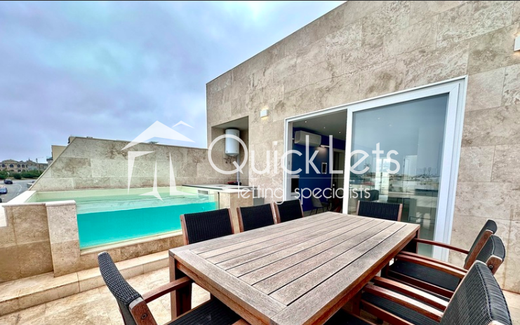 Penthouses in Pembroke - REF 79141 — QuickLets
