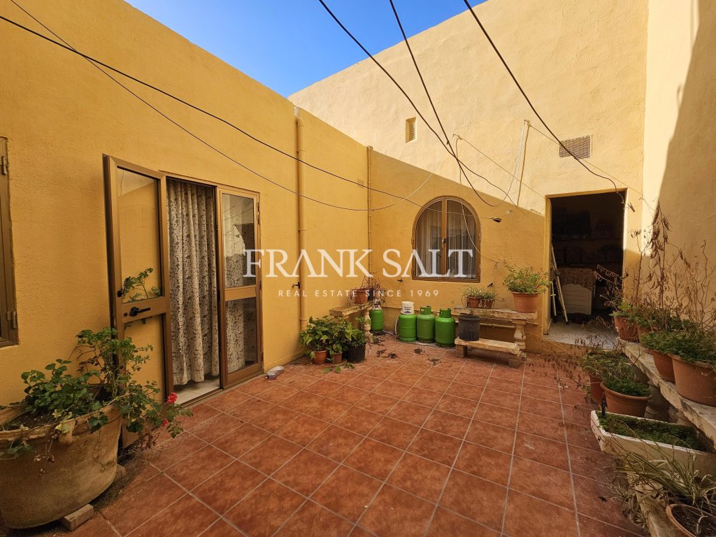 Gudja, House of Character — Frank Salt Real Estate