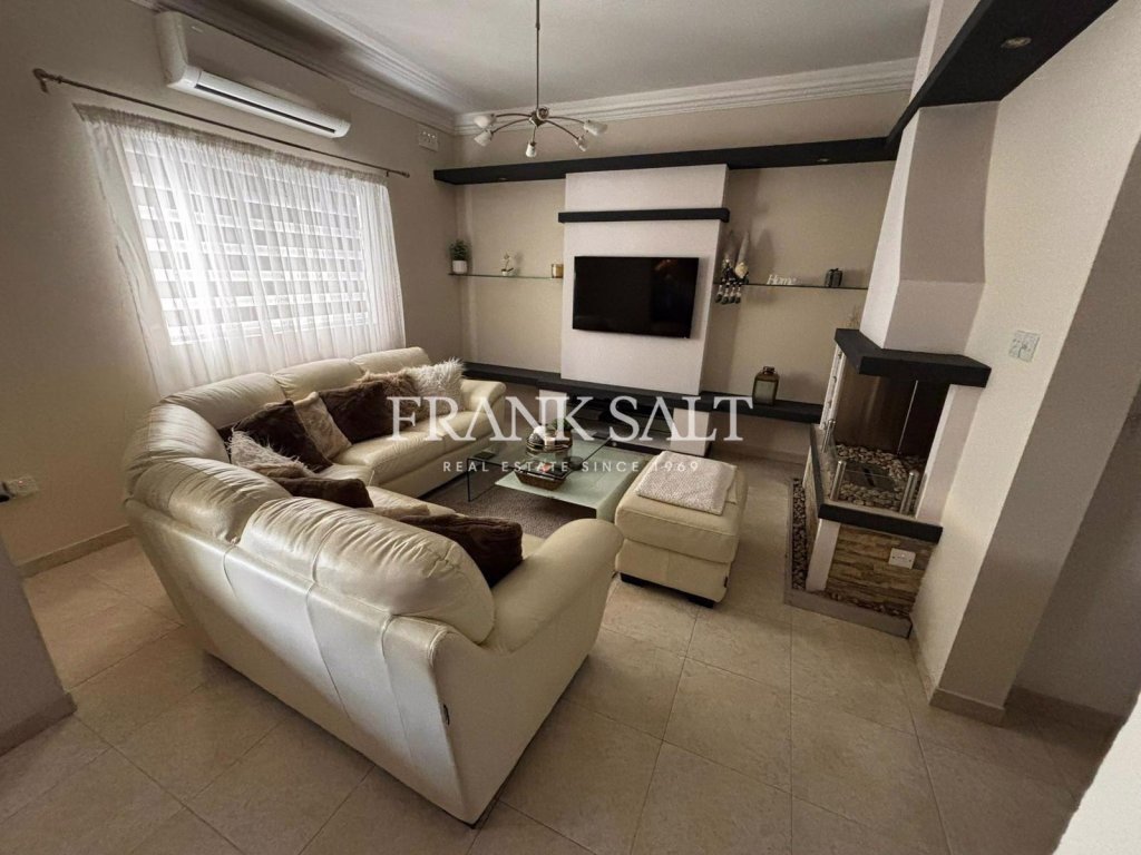 Marsaxlokk, Apartment — Frank Salt Real Estate