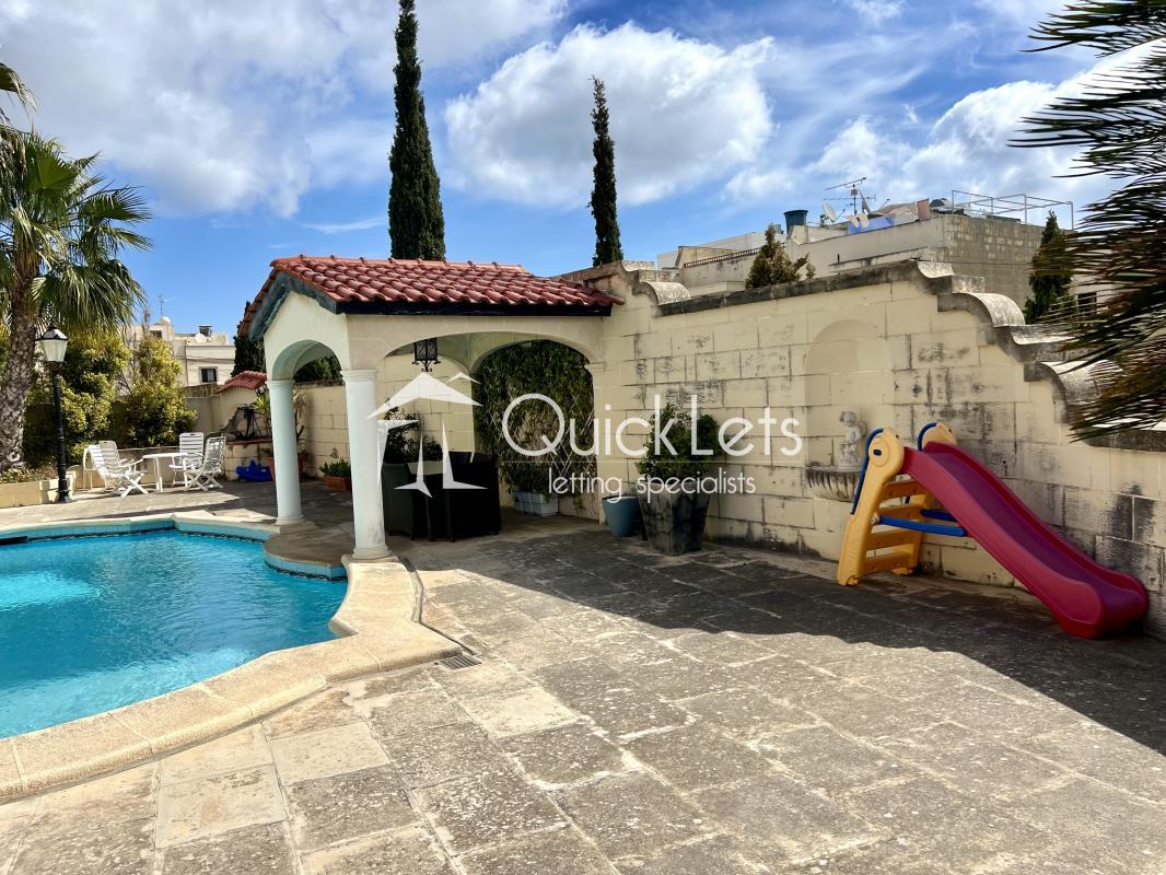 Maisonettes in Ta' l-ibragg - REF 82197 — QuickLets