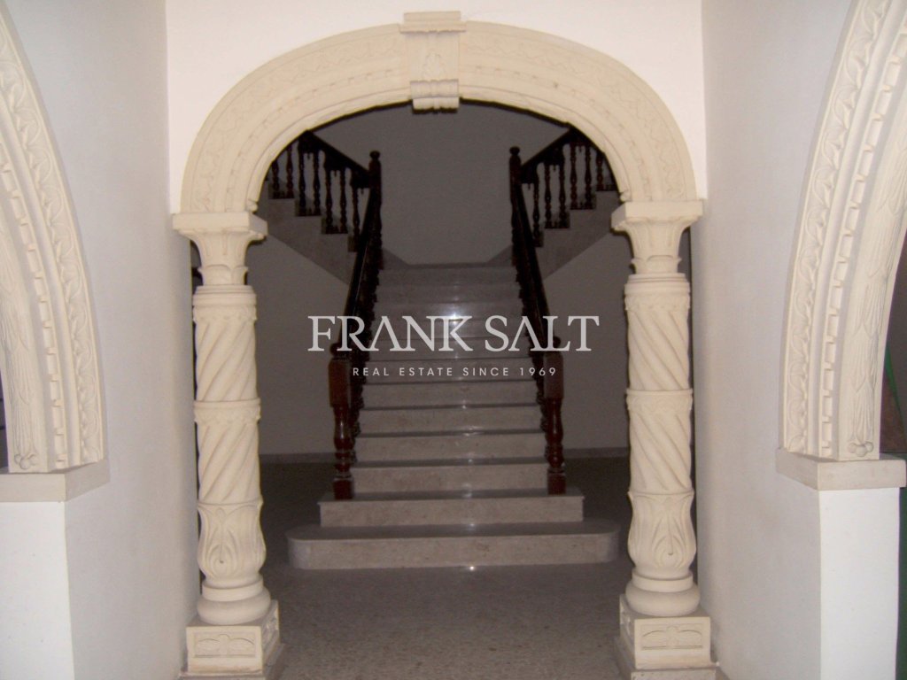 Paola, Site (Residential) — Frank Salt Real Estate