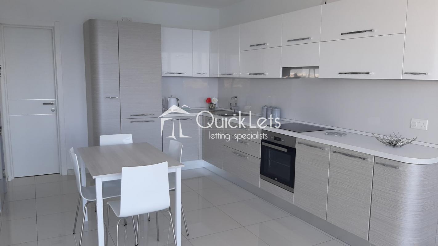 Apartments in Bugibba - REF 80973 — QuickLets