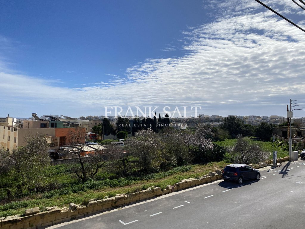Tal-Ibrag, Elevated Maisonette — Frank Salt Real Estate