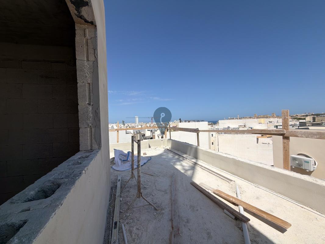 Corner Penthouse in Msida - REF 88843 — Zanzi Homes