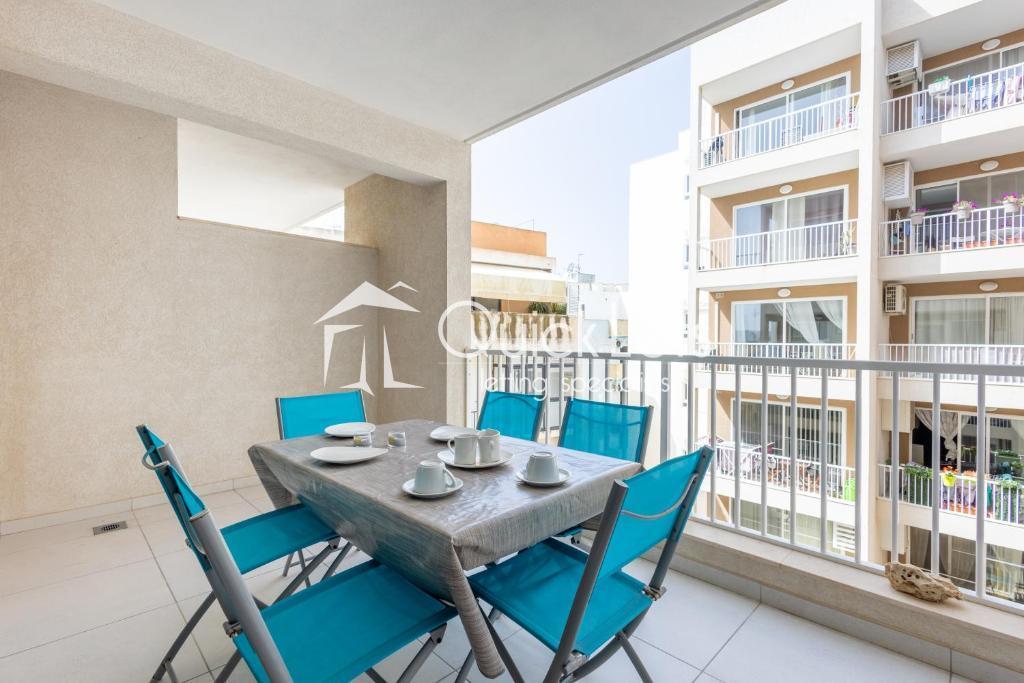 Apartments in Qawra - REF 83881 — QuickLets