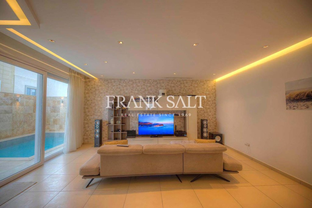 Tal-Ibrag, Semi-detached Villa — Frank Salt Real Estate