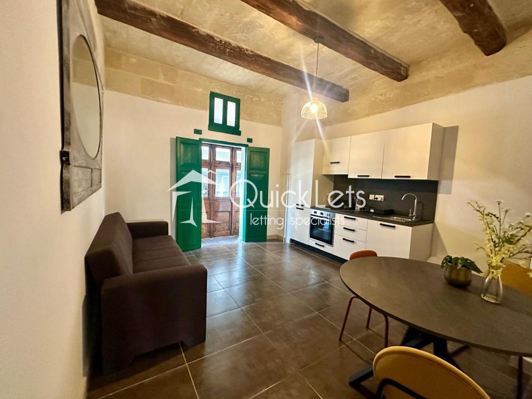 Apartments in Sliema - REF 86475 — QuickLets