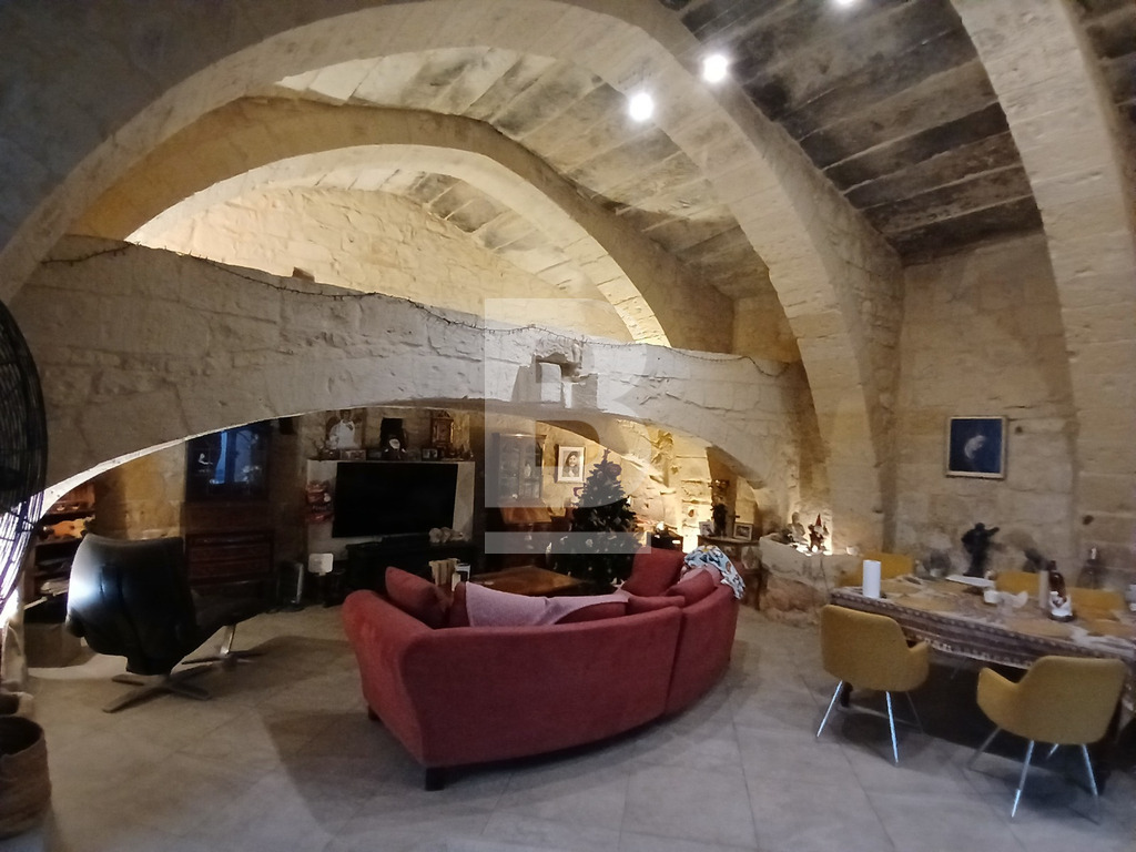3 bed Houses of Character for Sale in Qormi — Belair Property
