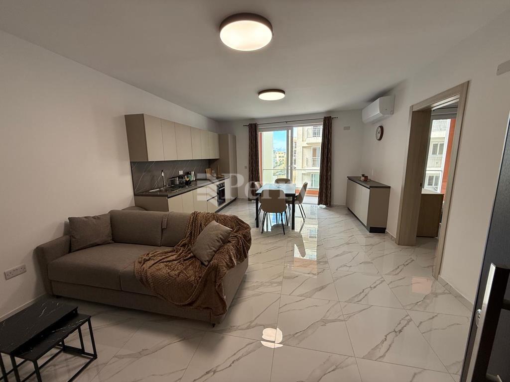 St Pauls Bay Apartment — Perry Estate Agents