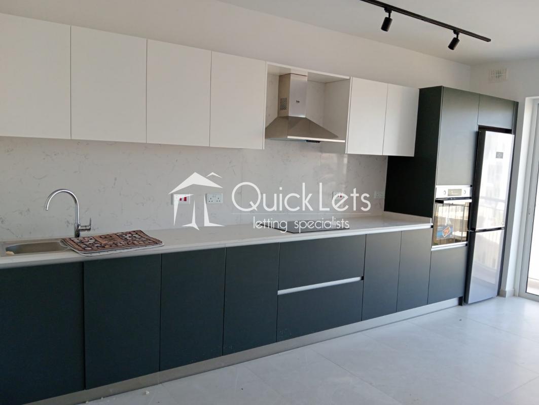 Apartments in Gozo - Rabat (Victoria) - REF 80578 — QuickLets