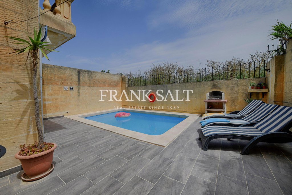 San Lawrenz, Farmhouse — Frank Salt Real Estate