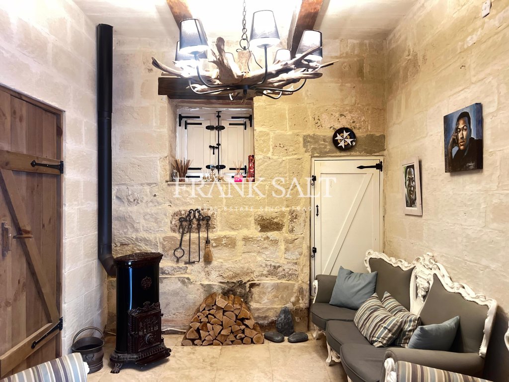 Birzebbugia, House of Character — Frank Salt Real Estate