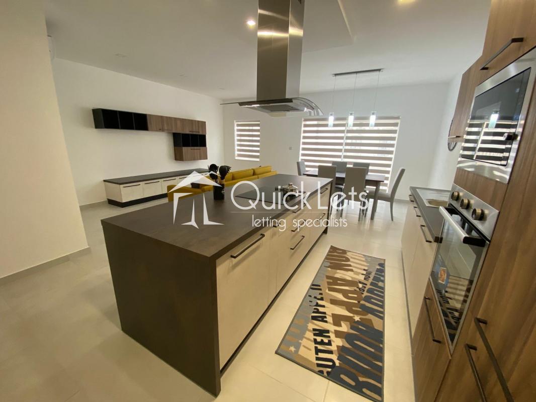 Apartments in Gzira - REF 84338 — QuickLets