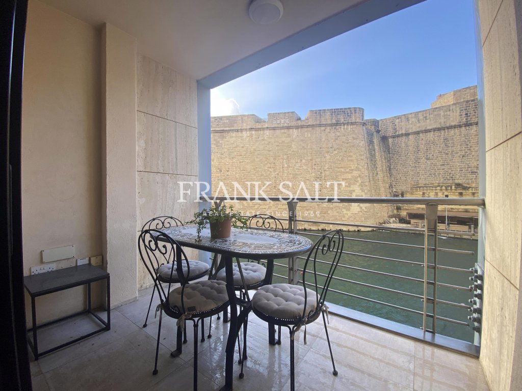 St. Angelo Mansions, Apartment — Frank Salt Real Estate