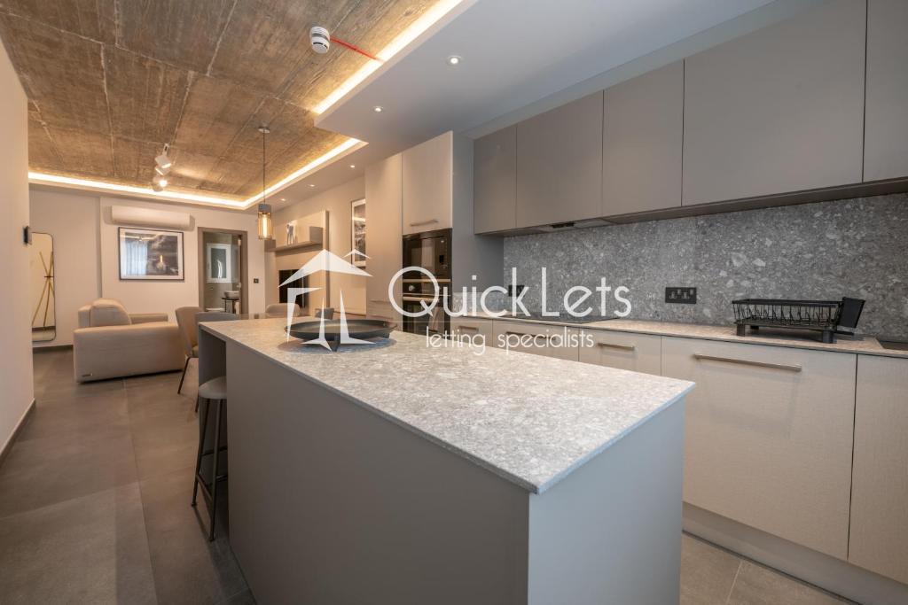 Apartments in Swieqi - REF 88332 — QuickLets