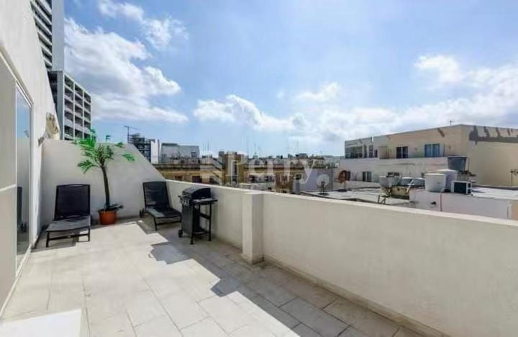 Gzira Penthouse — Perry Estate Agents