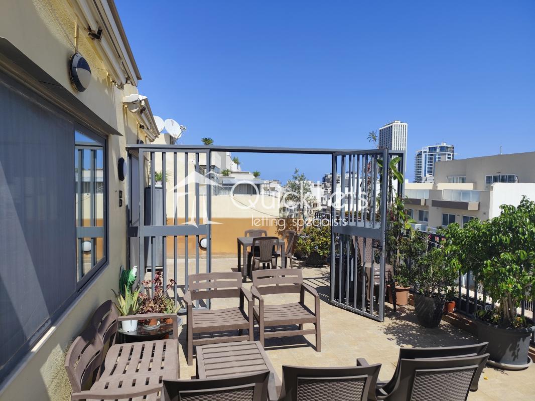Penthouses in Swieqi - REF 86570 — QuickLets