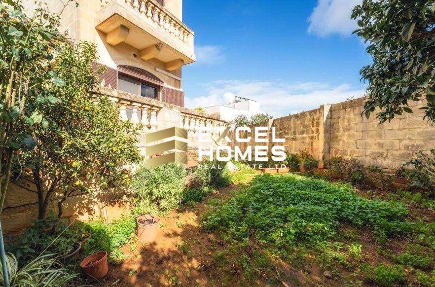 Villa — Excel Homes Real Estate