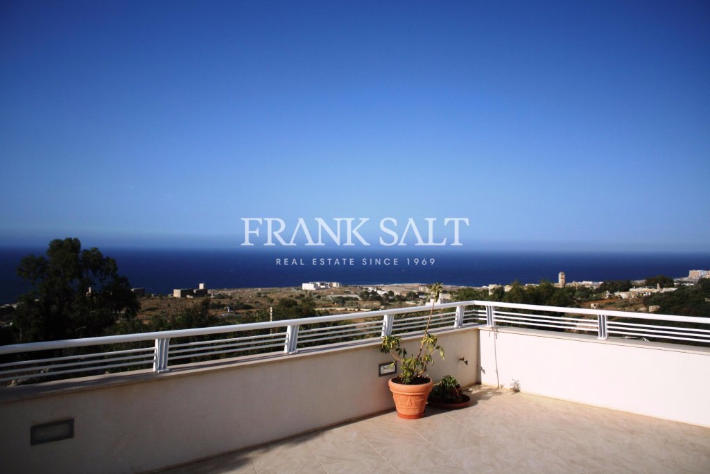 Madliena, Apartment — Frank Salt Real Estate