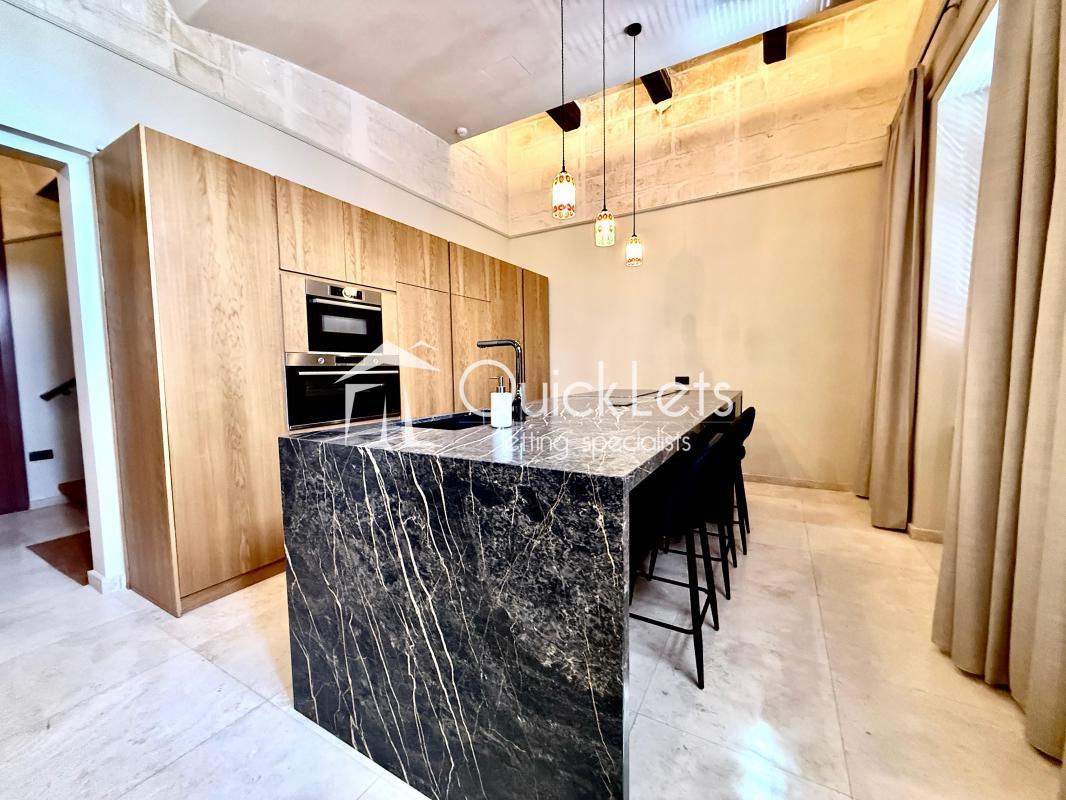 Townhouses in St. Julians - REF 90863 — QuickLets