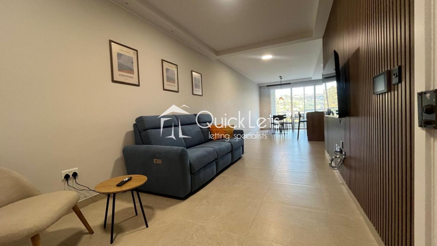 Apartments in Xemxija - REF 90643 — QuickLets