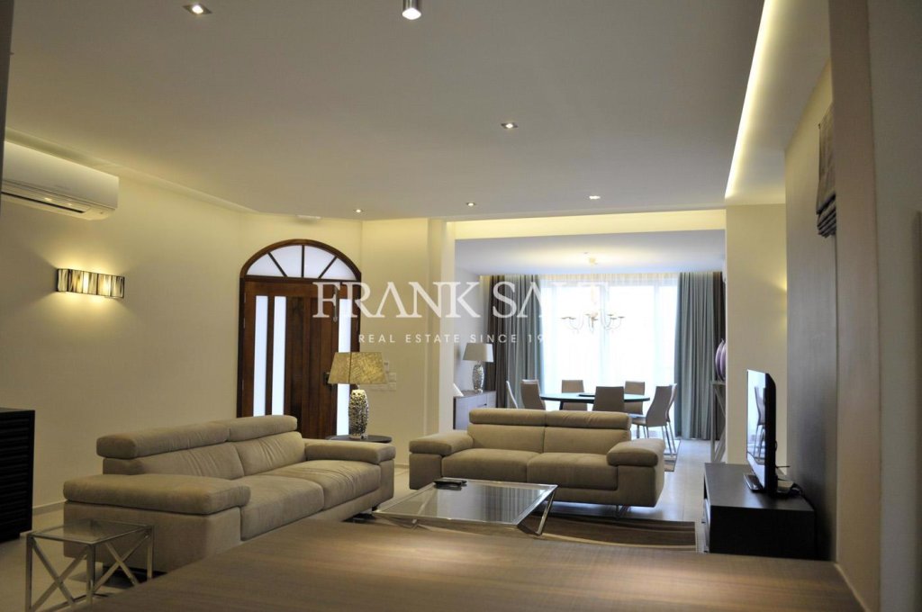 St Julians, Maisonette — Frank Salt Real Estate