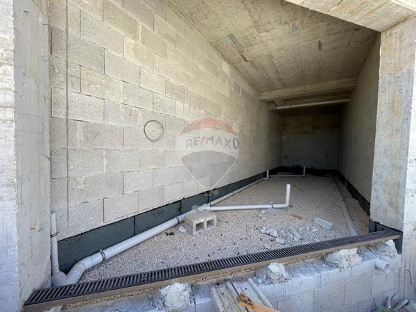 Garage (Residential) — RE/MAX Malta