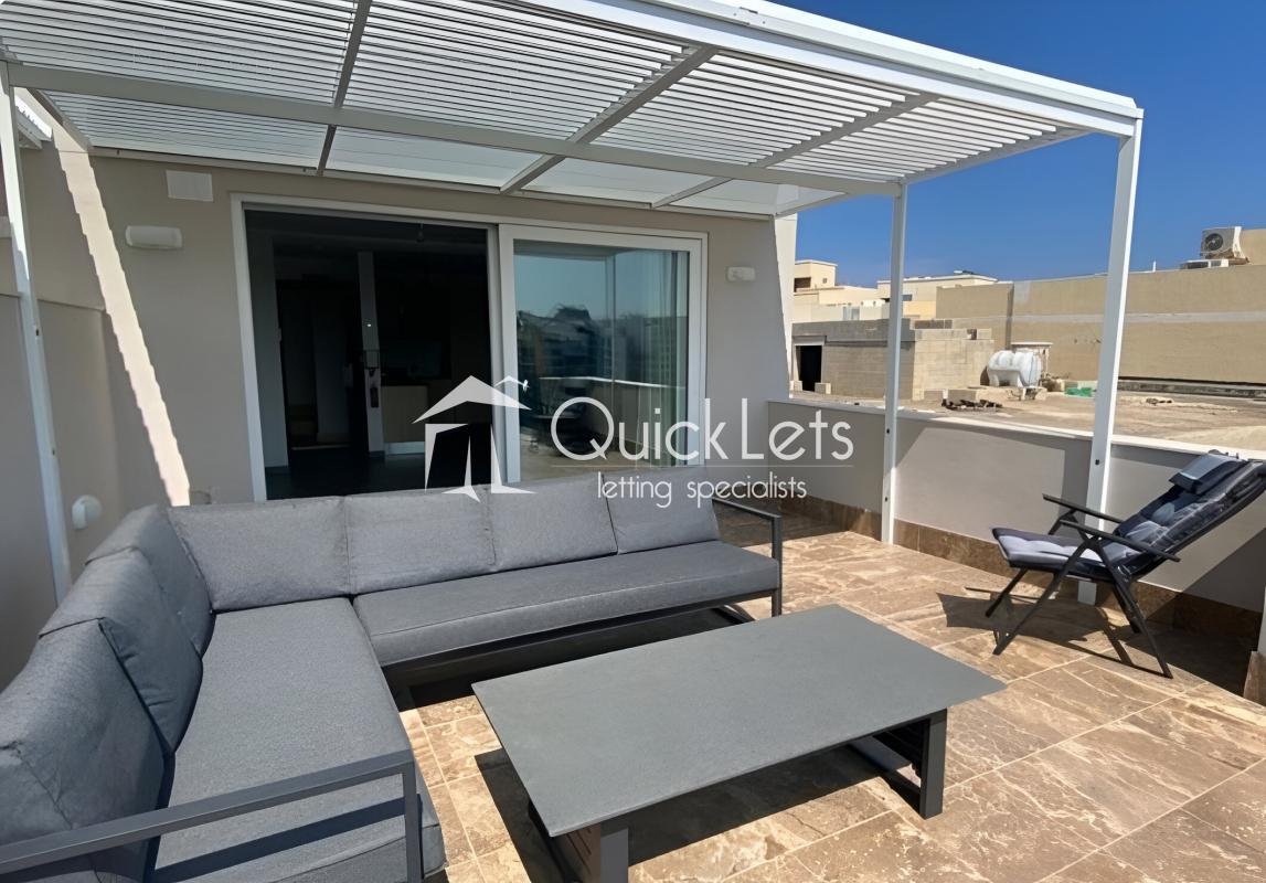 Penthouses in St. Julians - REF 80013 — QuickLets