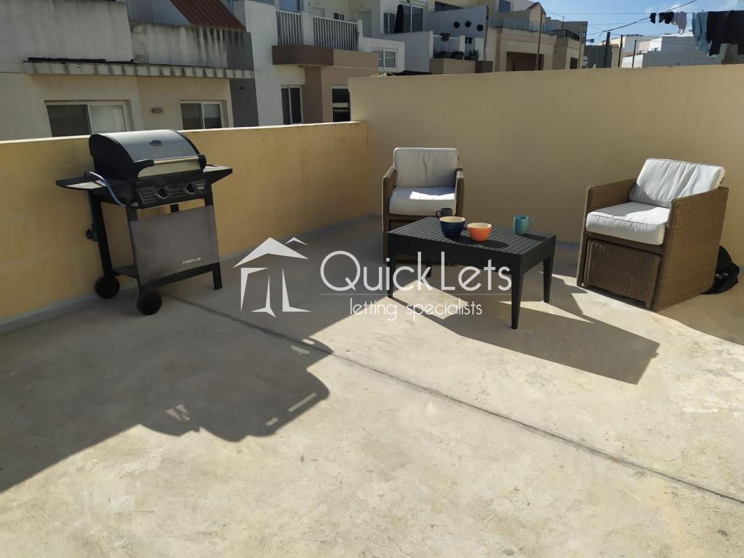 Top Floor Apartment in Msida - REF 85249 — QuickLets
