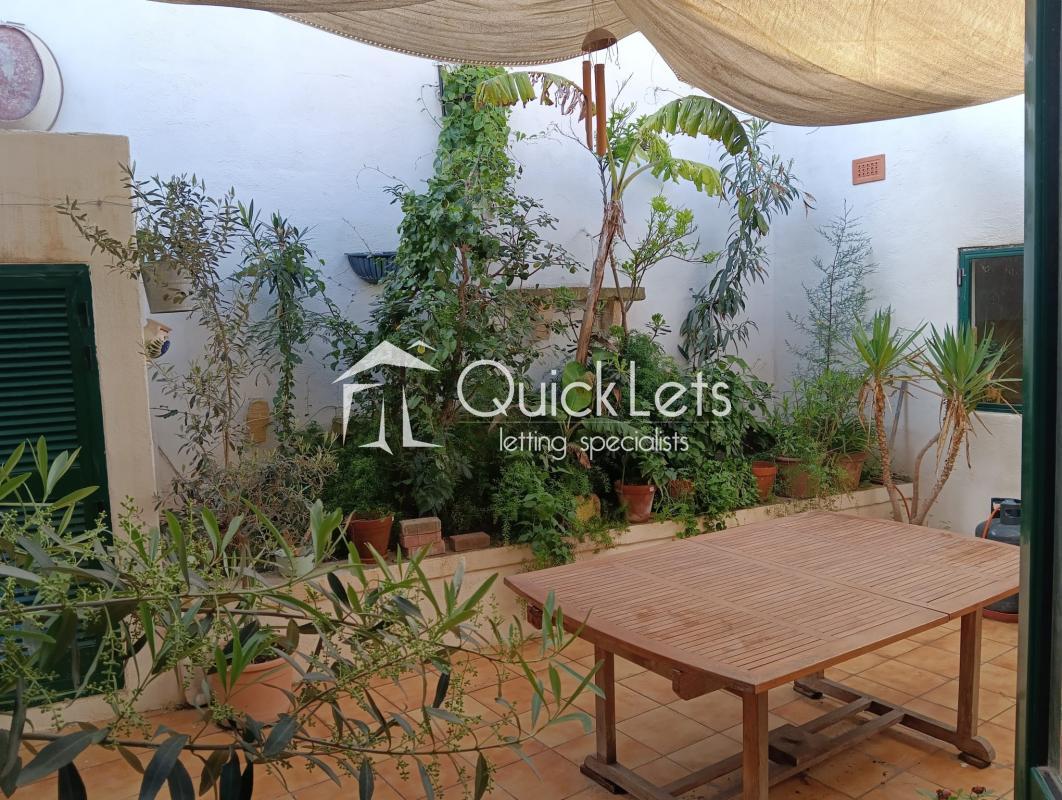 House of Character in Zejtun - REF 85544 — QuickLets