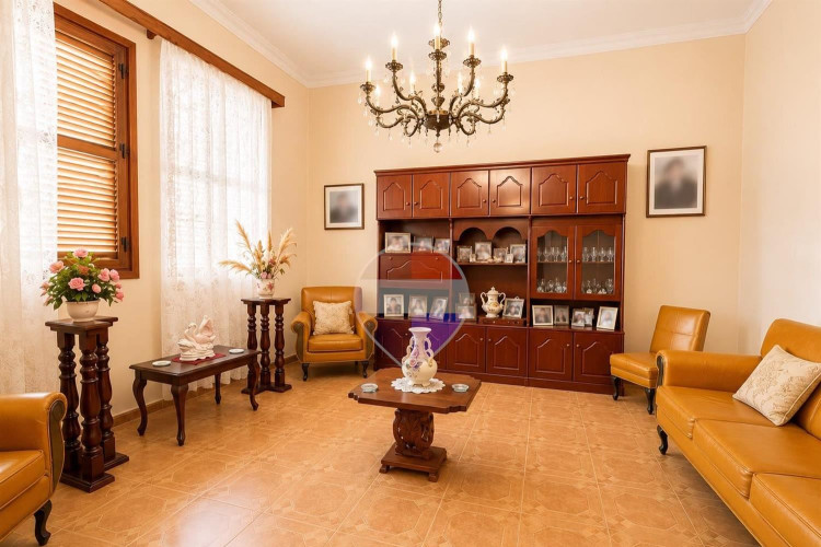 4 Bedroom Terraced House For Sale in Vittoriosa (Birgu) — RE/MAX Luxe