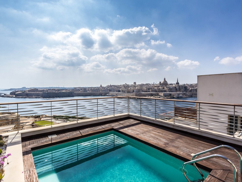 5 bed Penthouse in Sliema — Malta Sotheby's International Realty