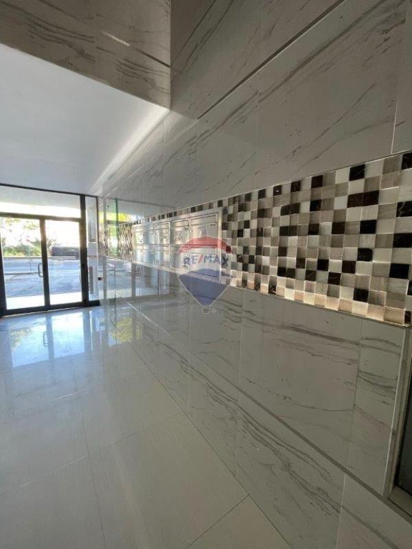 Office Space — RE/MAX Malta
