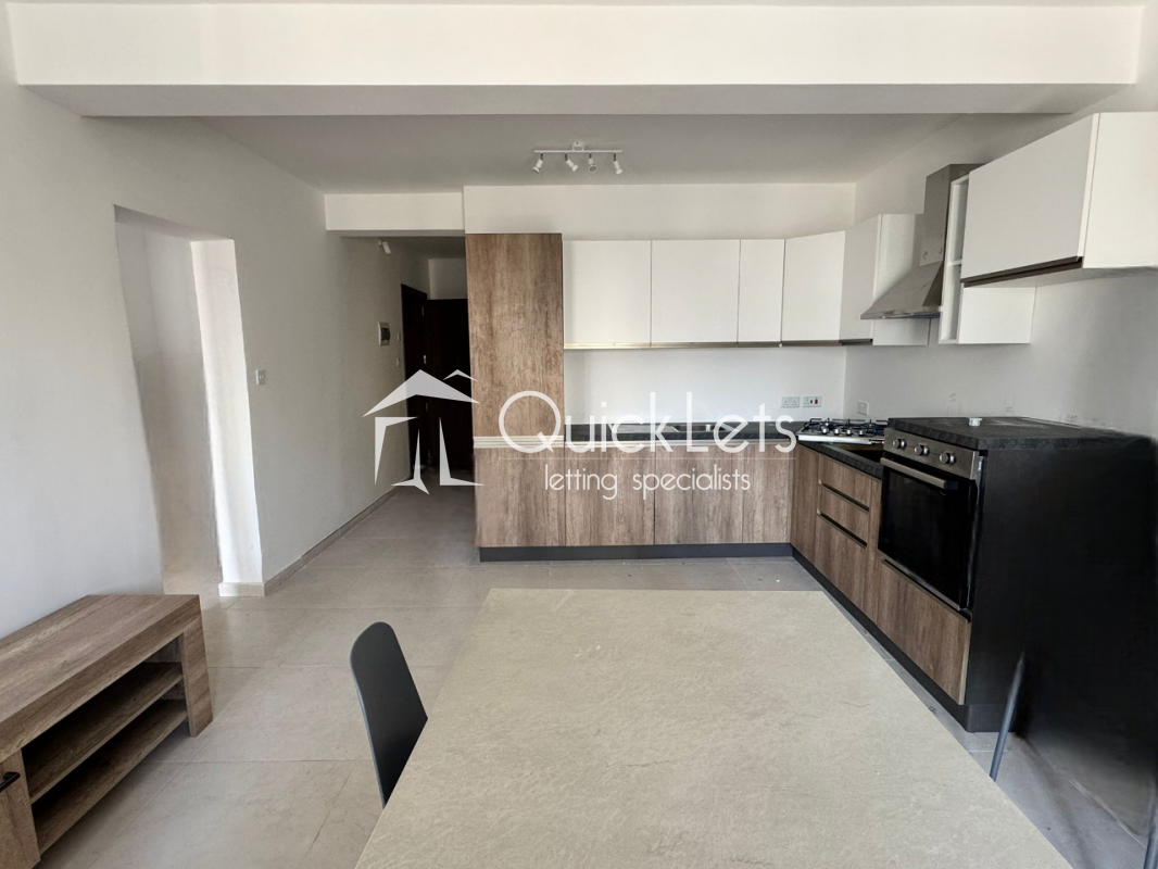 Apartments in Msida - REF 85401 — QuickLets