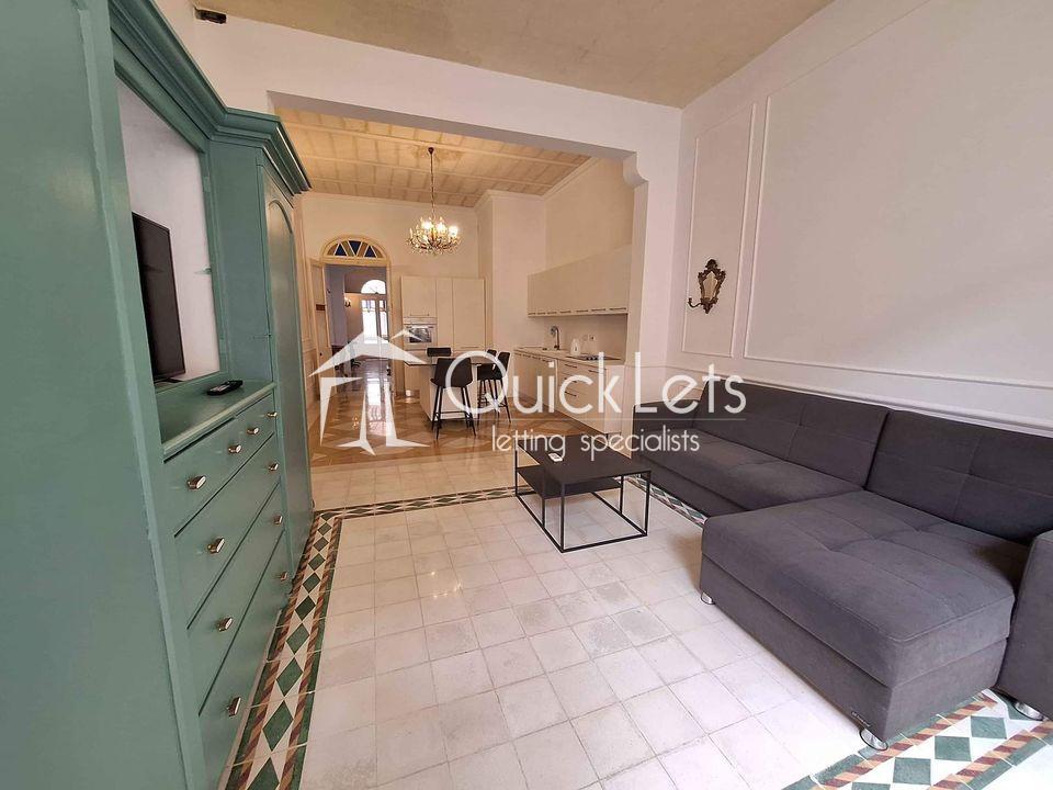 Townhouses in Sliema - REF 79068 — QuickLets