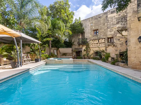 5 Bed in Siggiewi — Malta Sotheby's International Realty
