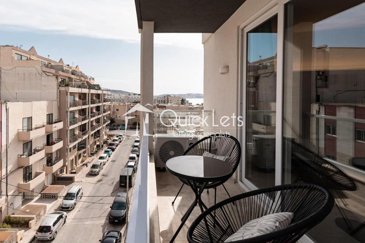 Apartments in Qawra - REF 87318 — QuickLets